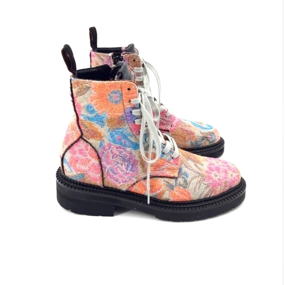 Charlotte Stone | Warren Brocade Boots in Multi Floral - Picture 2 of 11